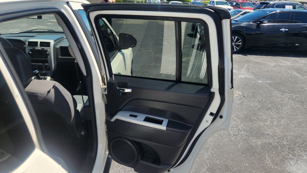 2008 Jeep Compass Sport - Photo 13