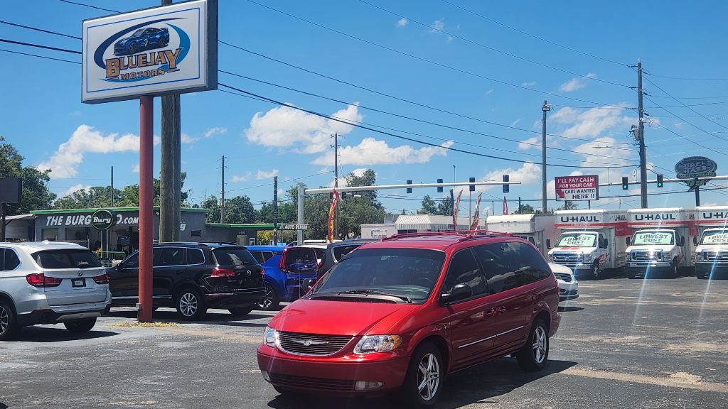 2004 Chrysler Town & Country Limited LWB's photo