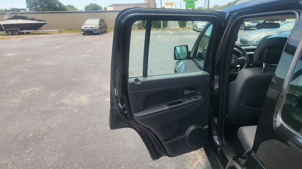 2012 Jeep Liberty Sport - Photo 11