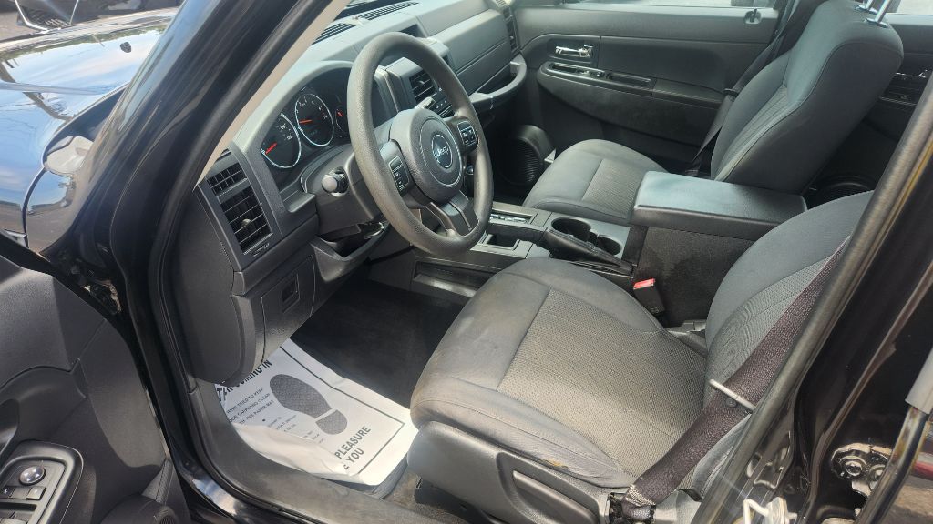2012 Jeep Liberty Sport - Photo 15