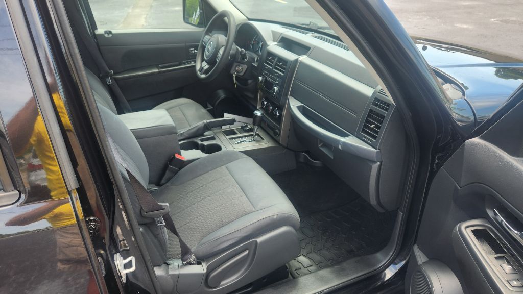 2012 Jeep Liberty Sport - Photo 18